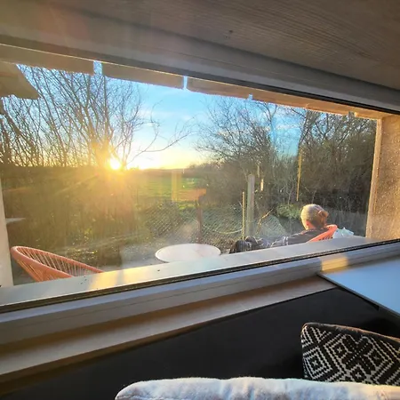 Lodge Poule House By Out &