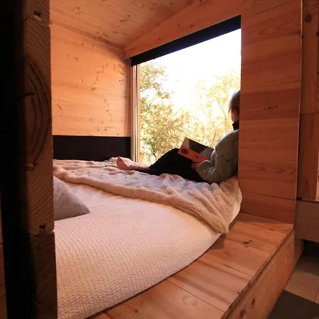 Lodge Poule House By Out &