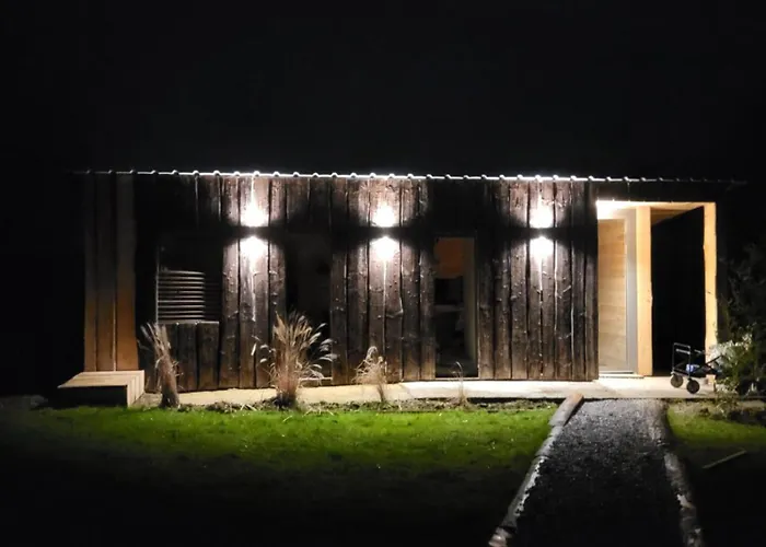 Poule House By Out & * Couvin