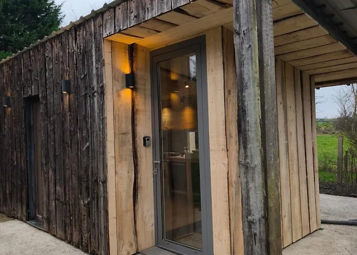 Lodge Poule House By Out & Couvin