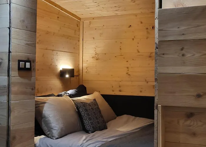 Poule House By Out & Lodge Couvin